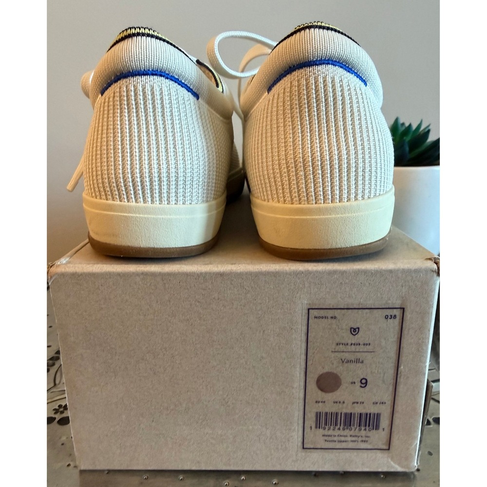 Rothy's Women's Size 9 The Lace Up Vanilla Sneaker in Original Box Runs Small - Picture 9 of 10
